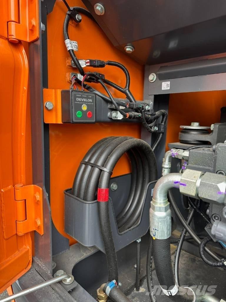 Develon DX 225 LC-7M Bagri goseničarji