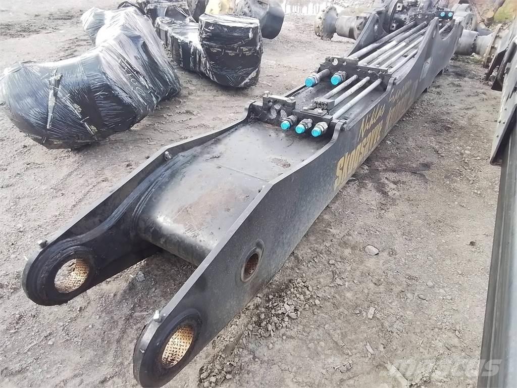 John Deere Ch910 Dvigala za gozdne kombajne