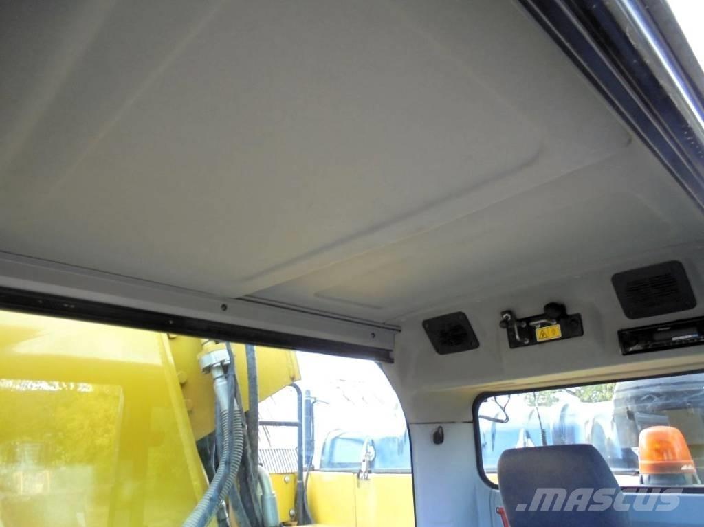 CAT 326 F LN Bagri goseničarji