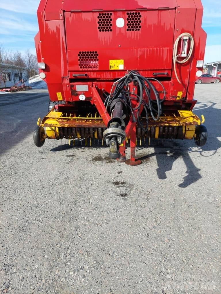 New Holland 548 Balirke (okrogle bale)