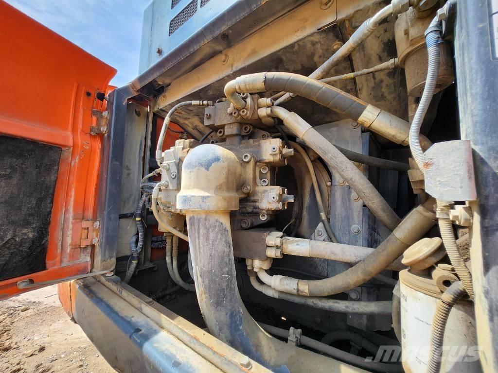 Doosan DX 380 LC-3 Bagri goseničarji