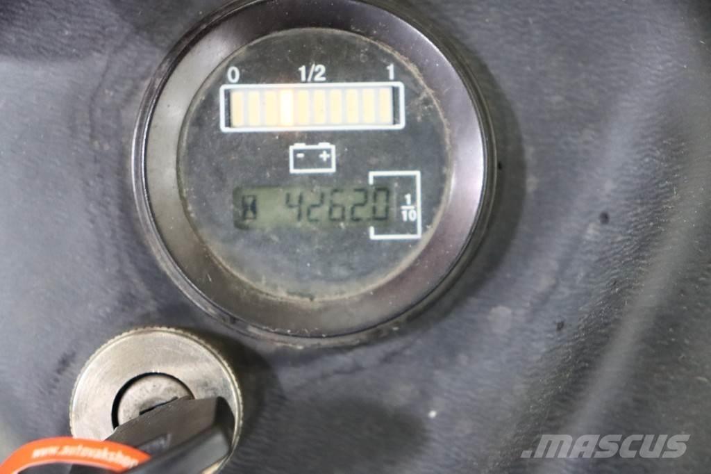 Hyster S1.4 ILAC Ročni električni viličar
