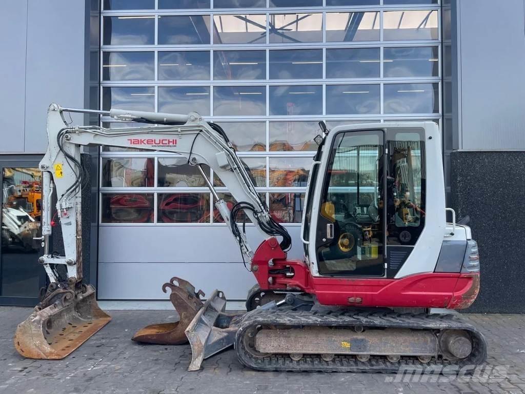 Takeuchi TB250 Mini bagri <7t