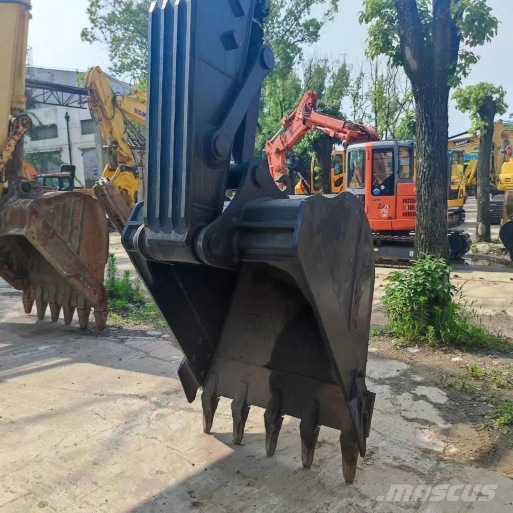 Volvo EC 210 D Bagri goseničarji