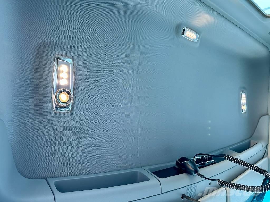 Kenworth T880 Vlačilci