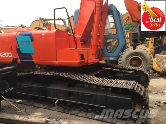 Hitachi EX 200 Bagri goseničarji