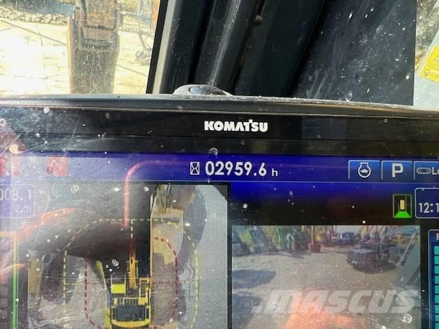 Komatsu PC 210 LC-11 Bagri goseničarji