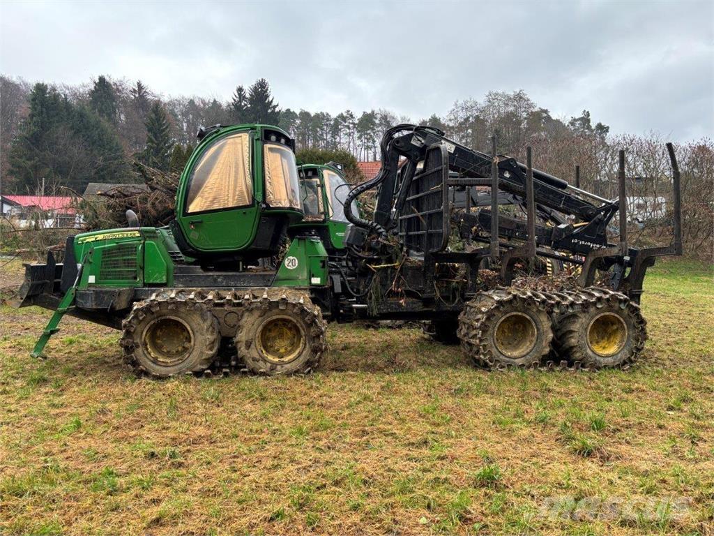 John Deere 1010 E Forwarderji