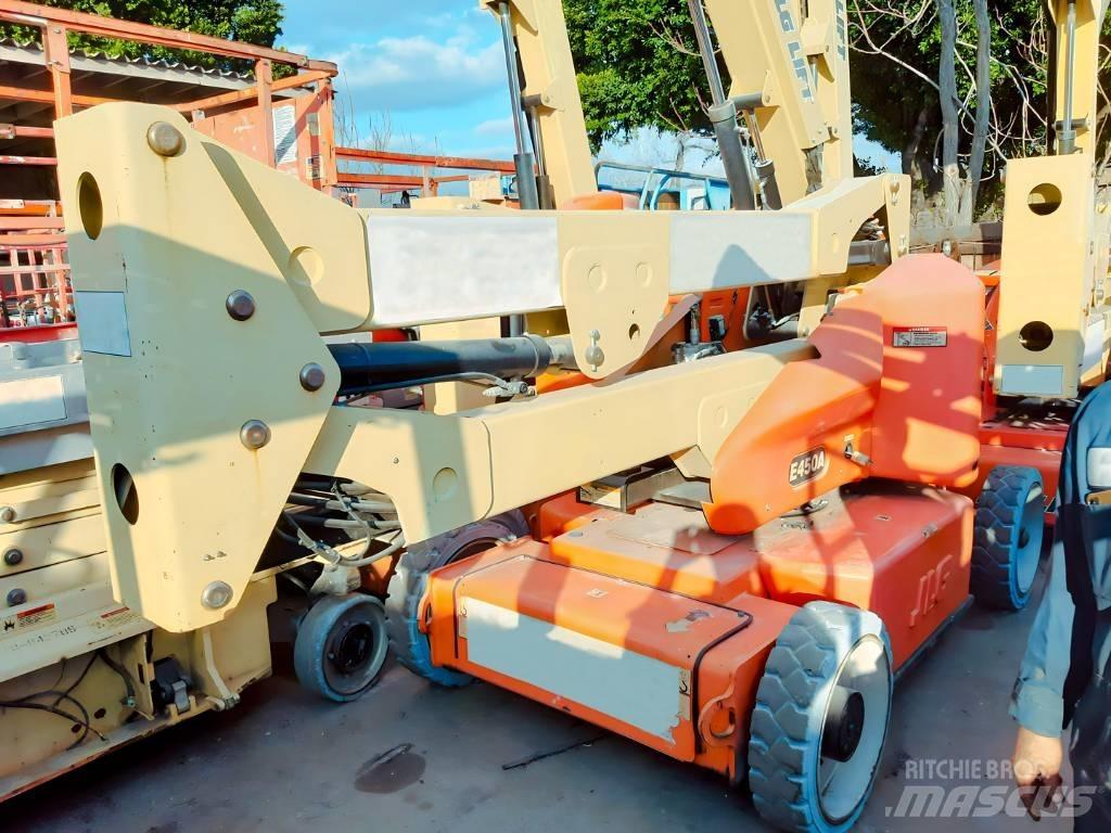 JLG E 450 A Zglobne dvižne ploščadi