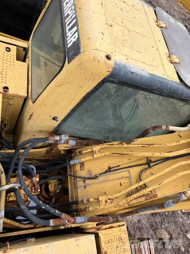 CAT 320 C Bagri goseničarji