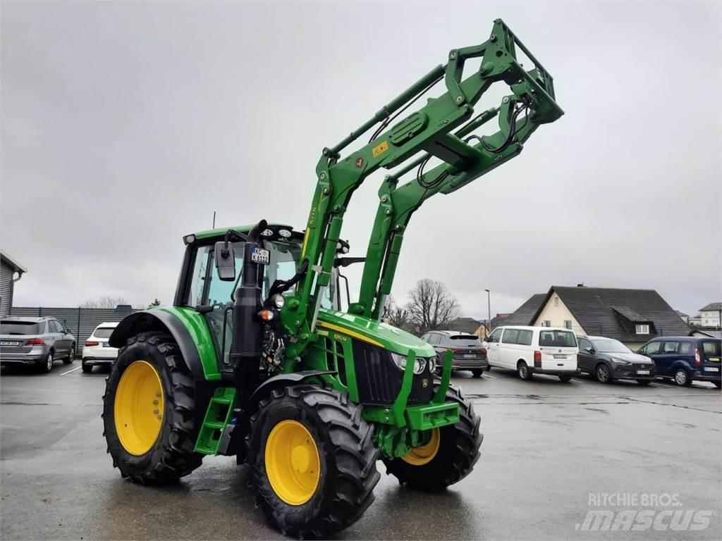 John Deere 6110M Traktorji