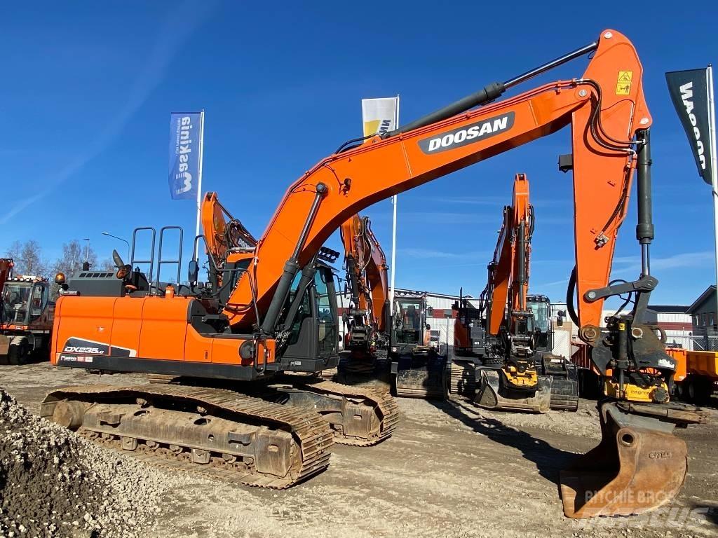 Doosan DX 235 LC-5 Bagri goseničarji