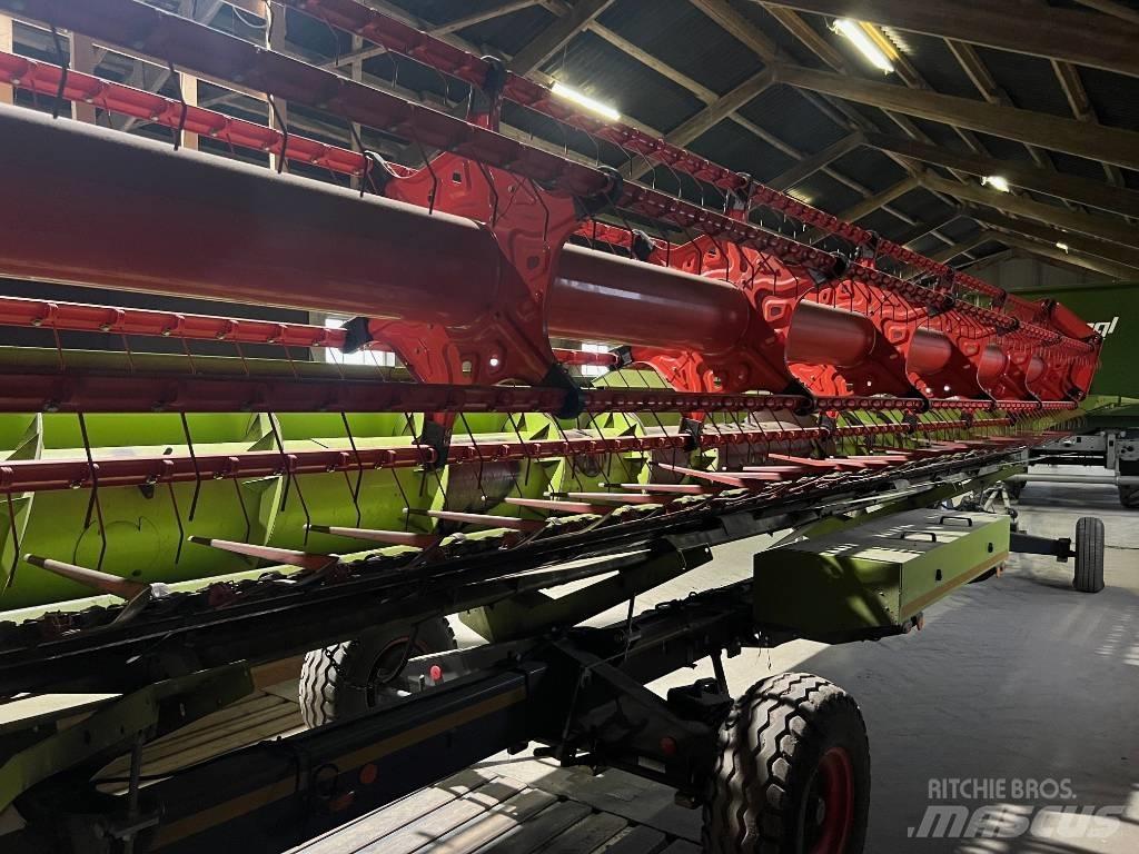 CLAAS Lexion 6800 Kombajni