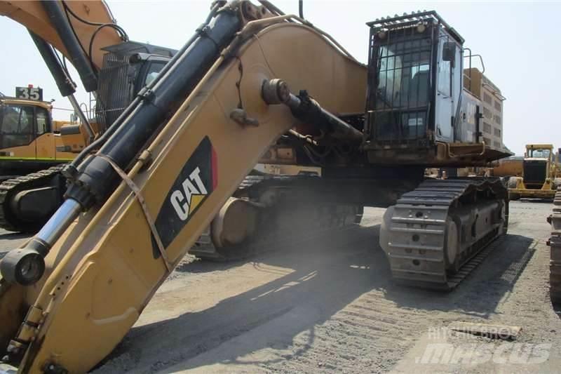 CAT 390FL Mini bagri <7t