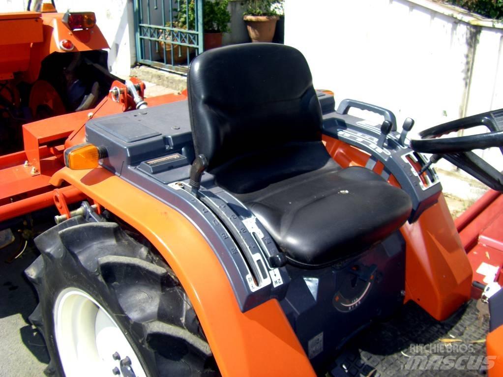 Kubota ASTE A-17 4wd Traktorji