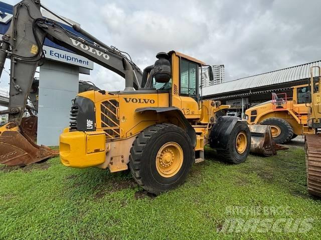 Volvo L 90 F Kolesni nakladalci