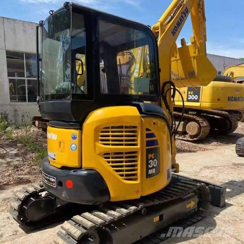 Komatsu PC 30 Mini bagri <7t