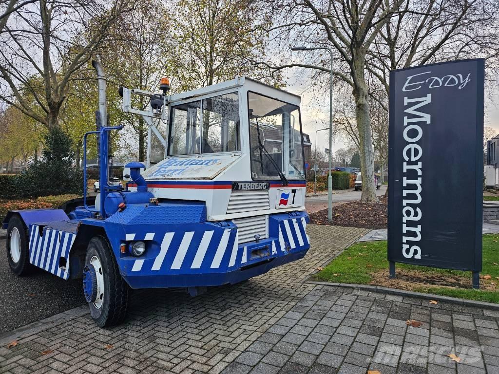 Terberg TRT 89 4x4 Terminalni vlačilci