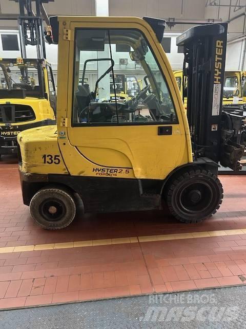 Hyster H2.5FT Dizelski viličarji