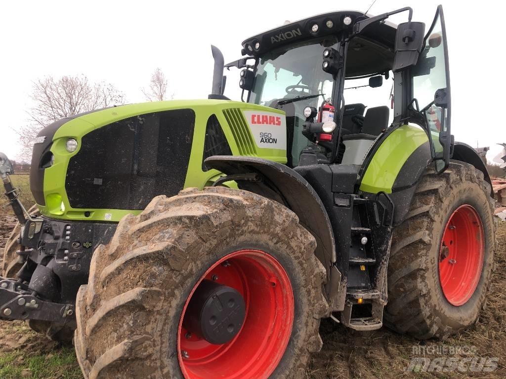 CLAAS 960 Axion Traktorji