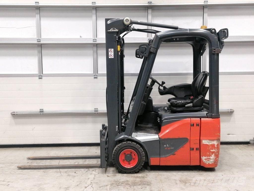 Linde E12-02 Električni viličarji