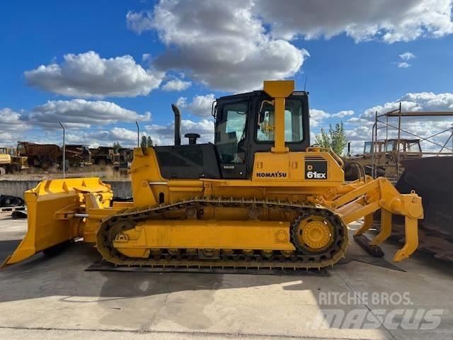 Komatsu D 61 EX-15 Buldožerji goseničarji