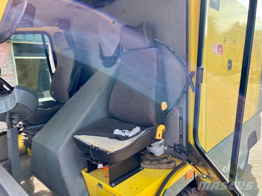 Tennant A85 Cestni pometači