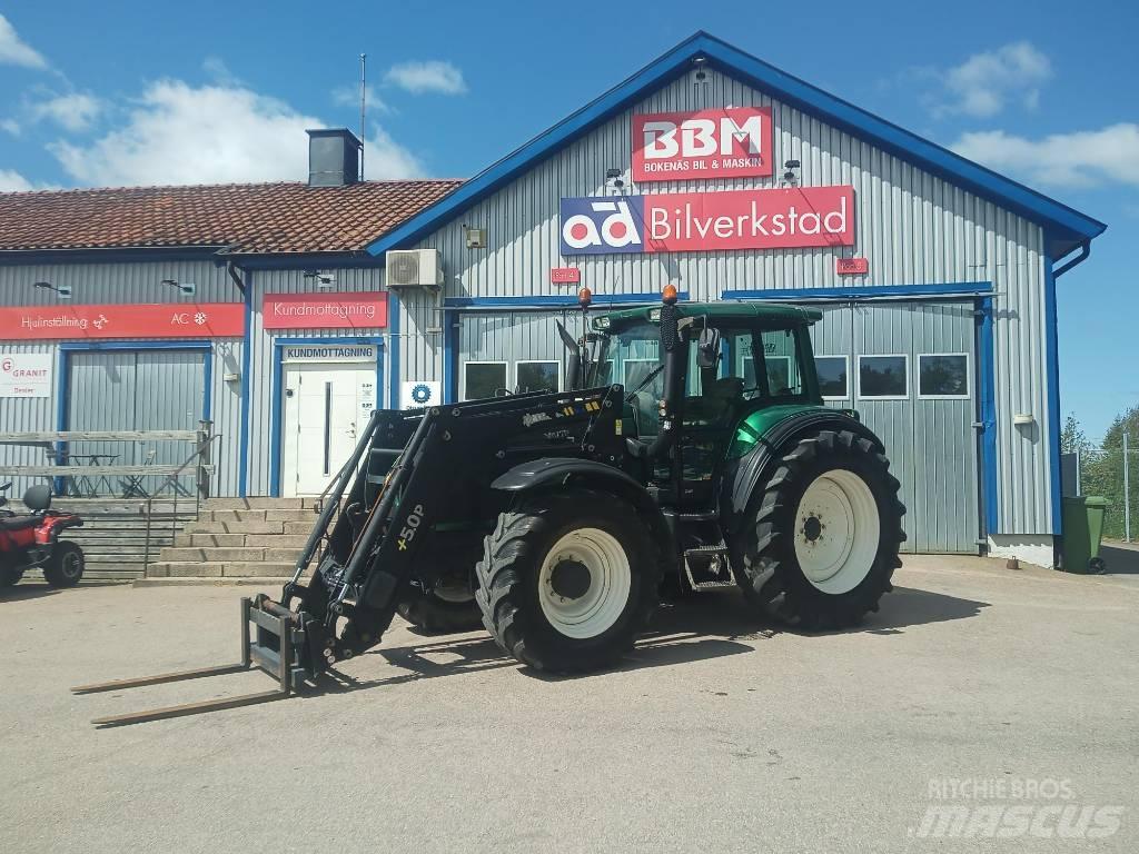 Valtra T 160 Traktorji