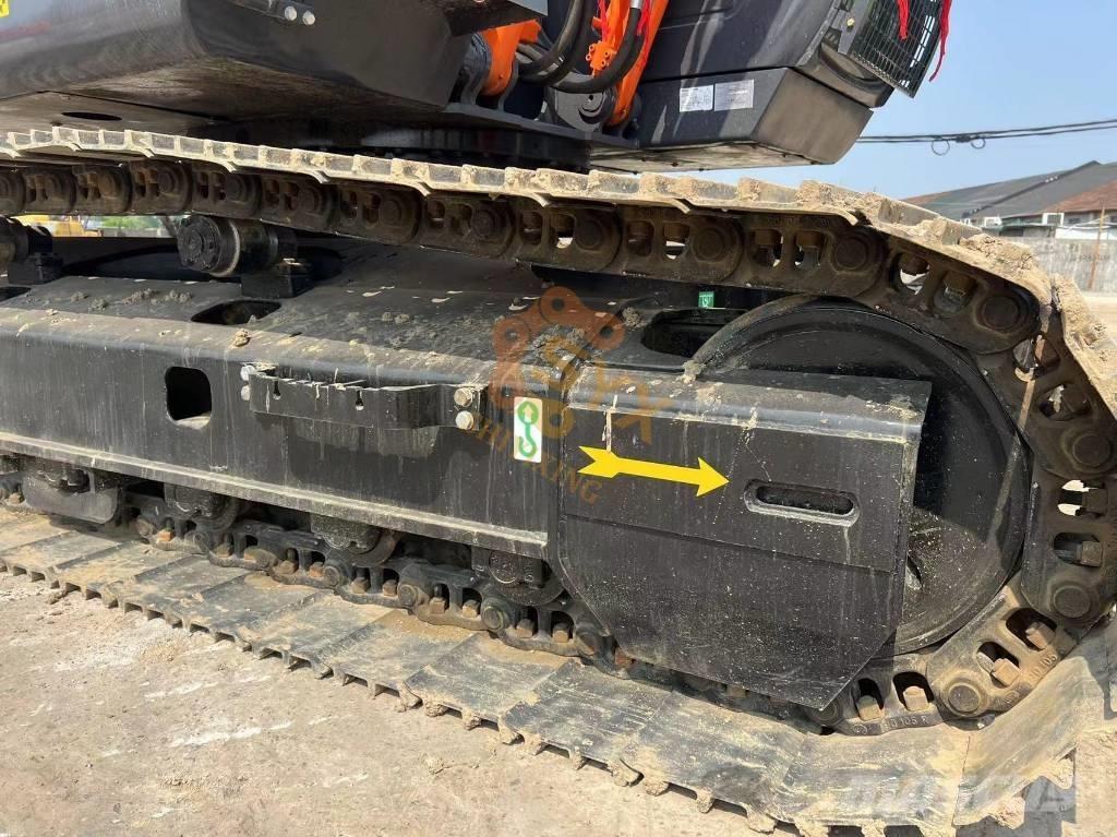 Hitachi ZX 200-3 Bagri goseničarji