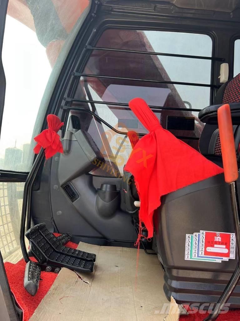 Hitachi ZX 200-3 Bagri goseničarji