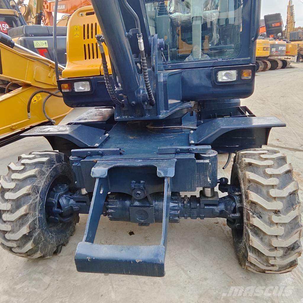 Hyundai Robex 60 W Bagri na kolesih