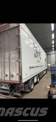 VAK V 4-40 Prikolice hladilniki