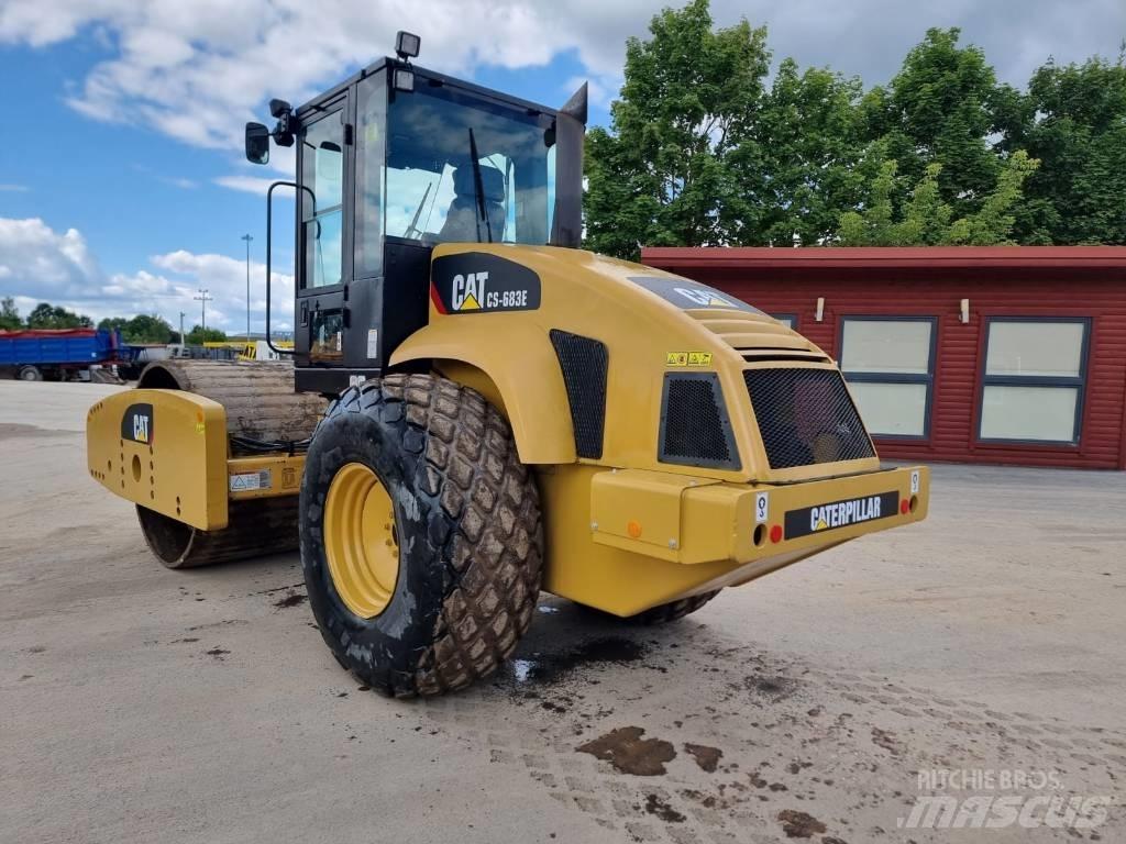 CAT CS 683 E Enojni valjarji