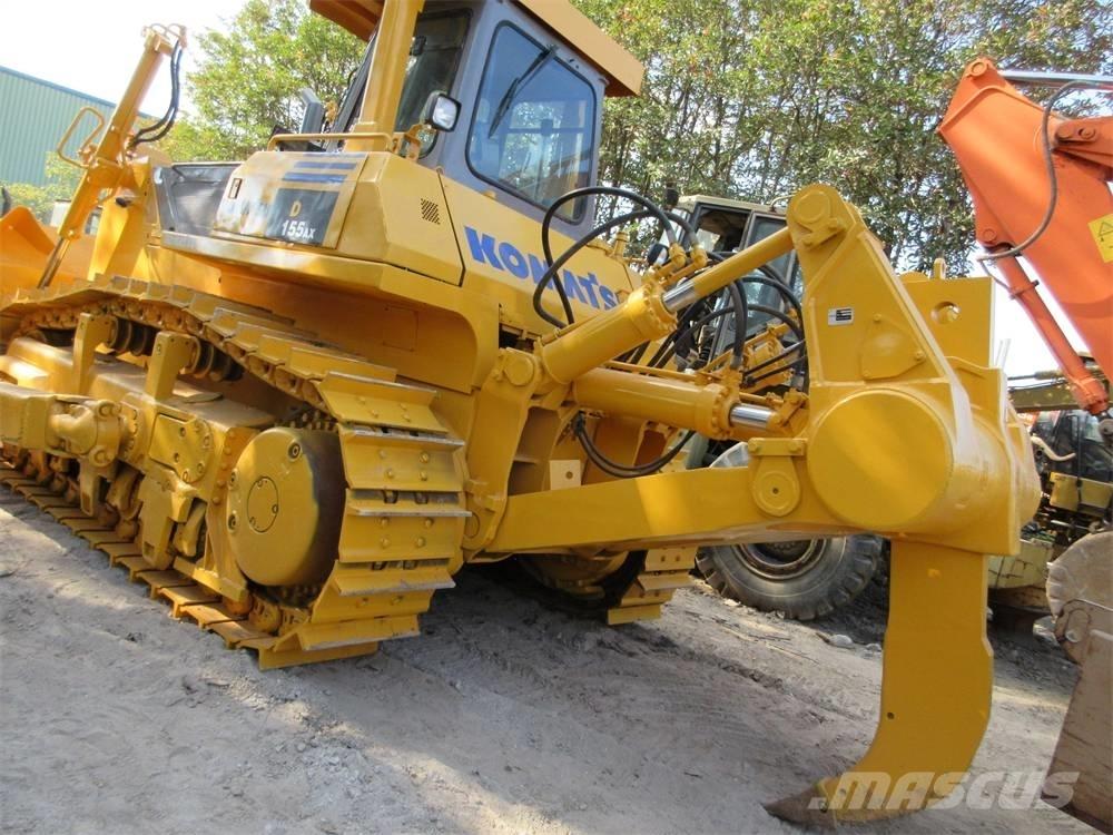 Komatsu D 155 A-1 Buldožerji goseničarji
