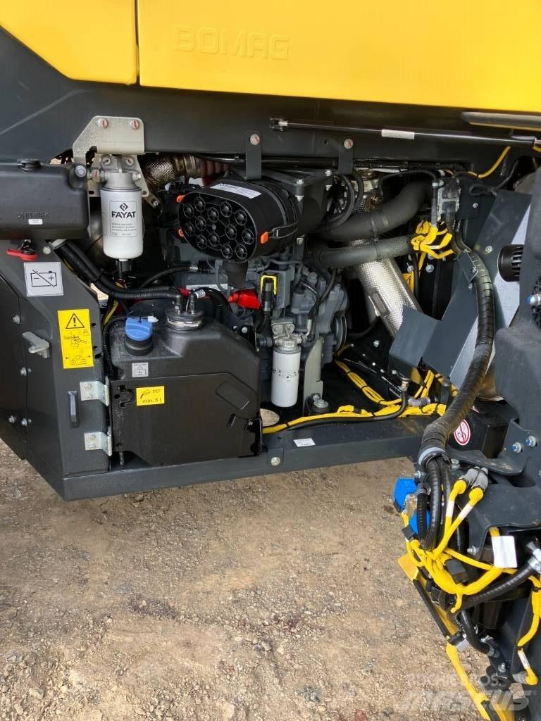 Bomag BW 174 APO-4v Dvojni valjarji