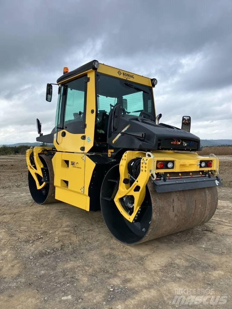 Bomag BW 174 APO-4v Dvojni valjarji