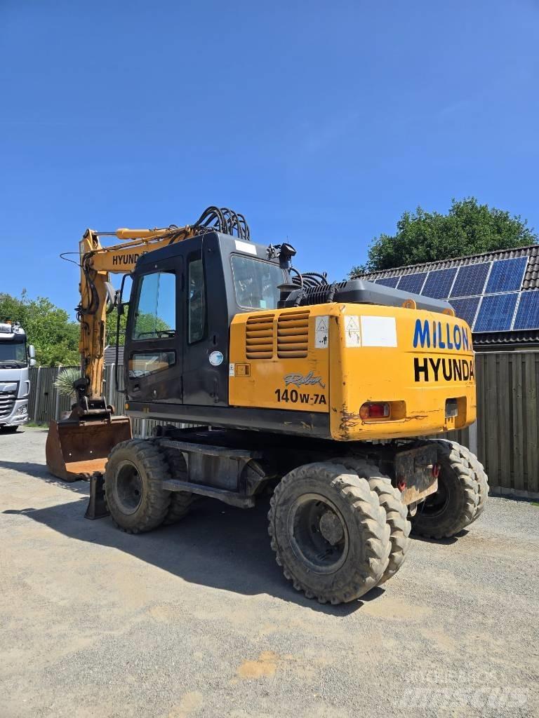 Hyundai Robex 140 W Bagri na kolesih