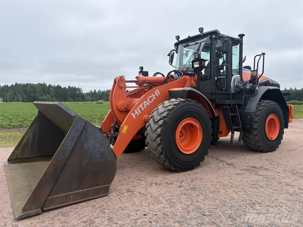 Hitachi ZW 220-6 Kolesni nakladalci
