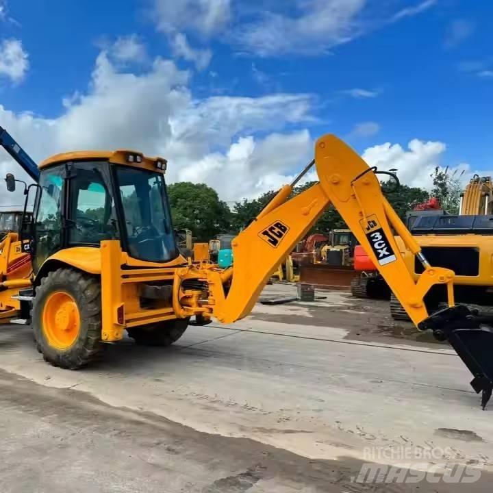JCB 3 CX Rovokopači