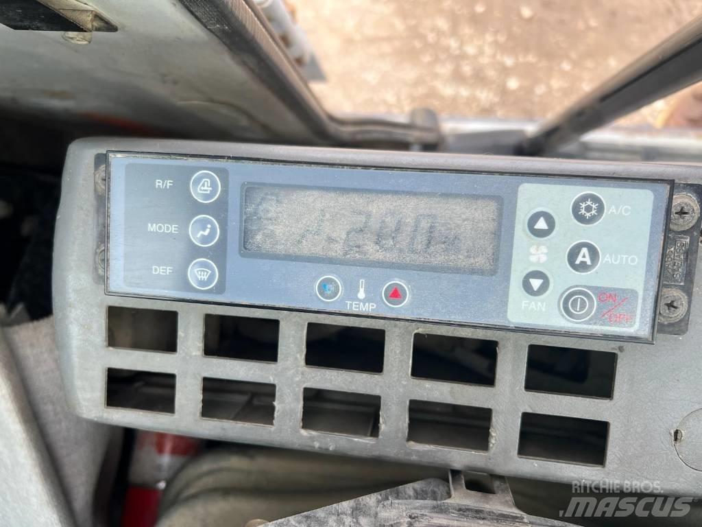 Kobelco SK 200-6 E Bagri goseničarji