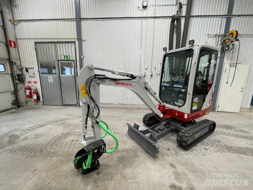 Takeuchi TB 320 Mini bagri <7t