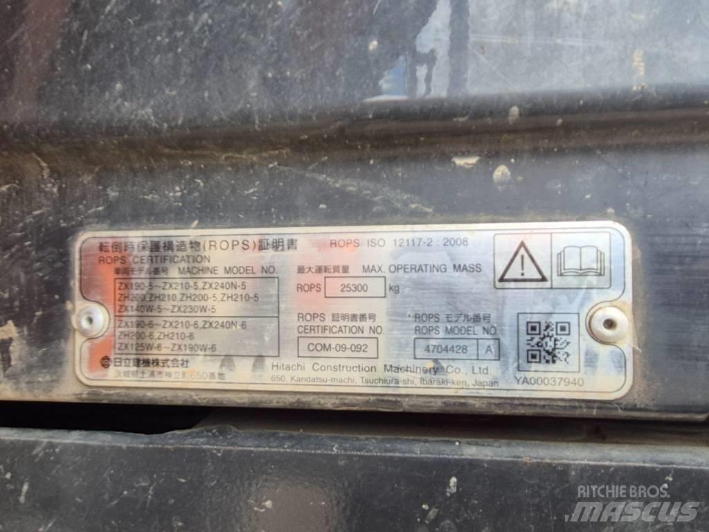 Hitachi ZX 170 W-6 Bagri na kolesih