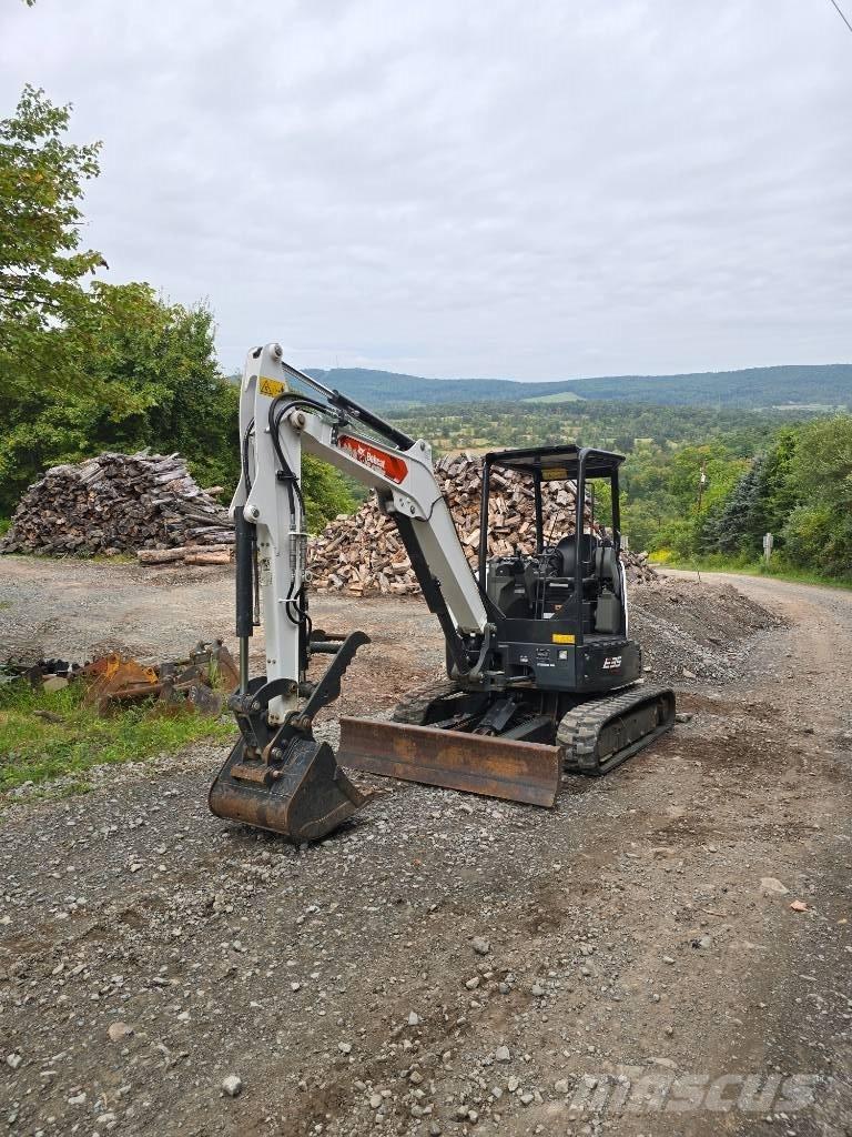 Bobcat E 35 Mini bagri <7t