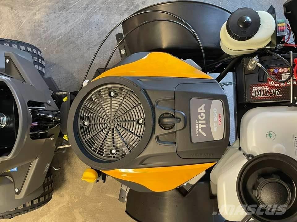 Stiga Park 500 WX Vrtni traktor kosilnice