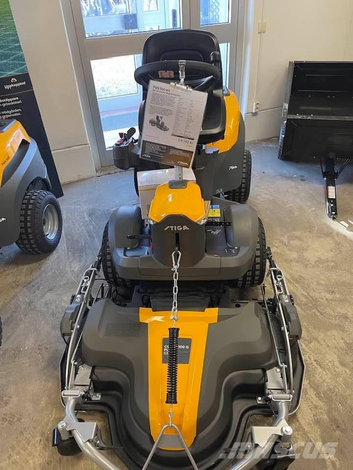 Stiga Park 500 WX Vrtni traktor kosilnice