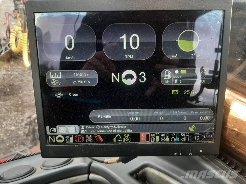 Komatsu 901 Harvesterji