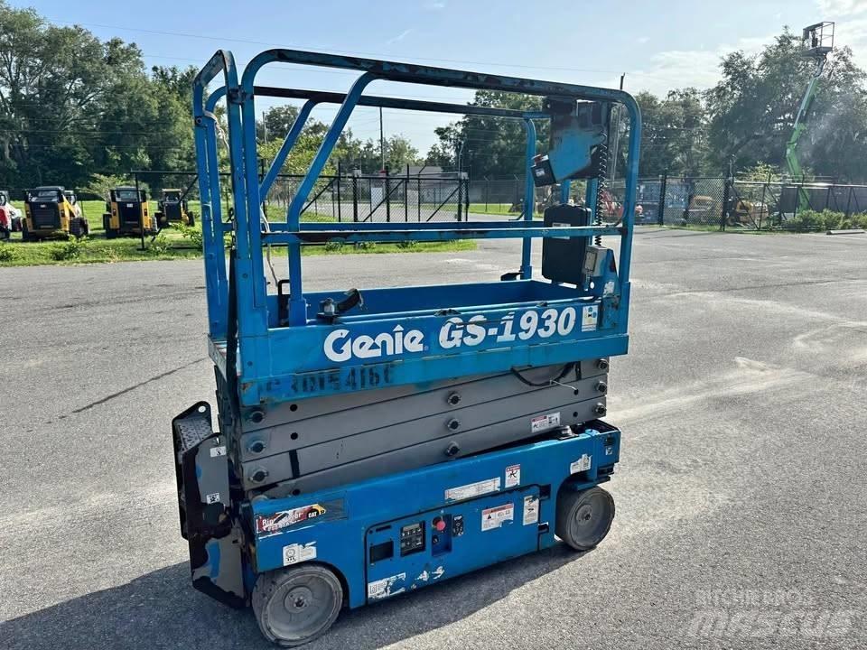 Genie GS 1930 Škarjaste dvižne ploščadi