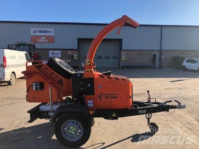 Timberwolf TW230HB Drobilci lesa