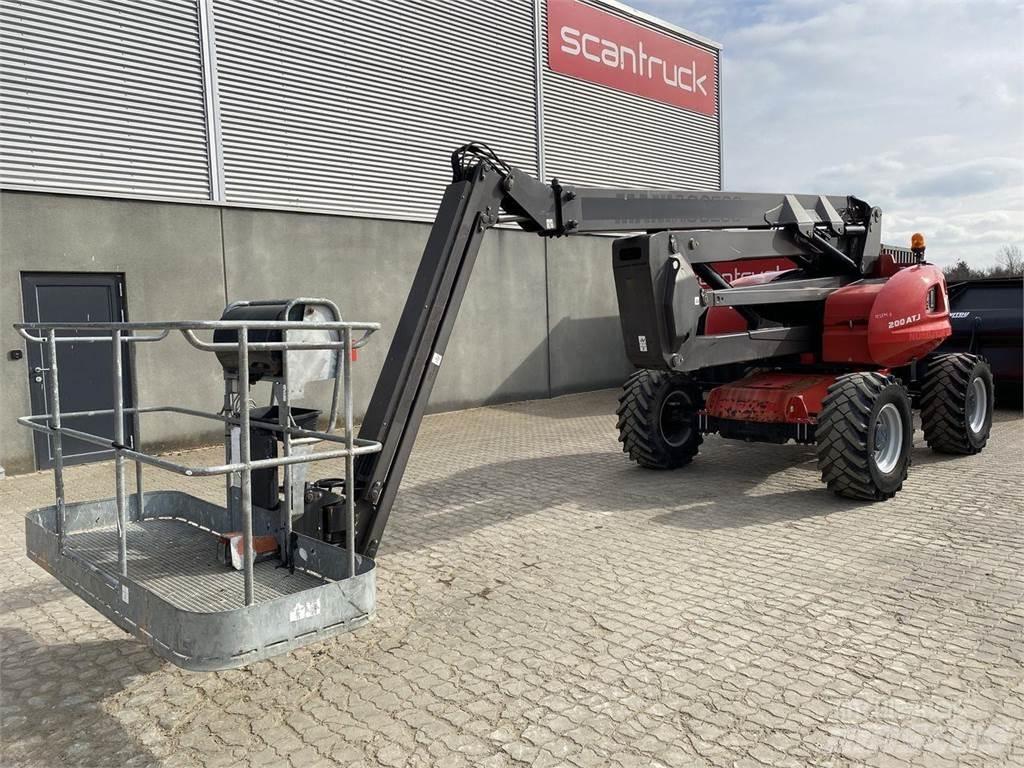 Manitou 200ATJRC Zglobne dvižne ploščadi