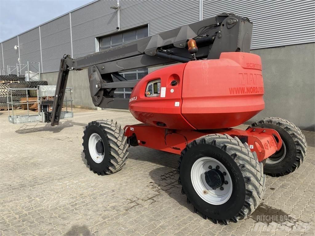 Manitou 200ATJRC Zglobne dvižne ploščadi